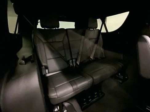 Used 2025 Chevrolet Suburban RST w/ Comfort Package AWD/4WD image 33