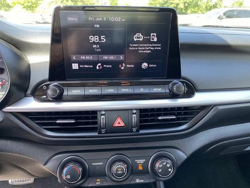 Used 2023 Kia Forte LXS FWD image 10