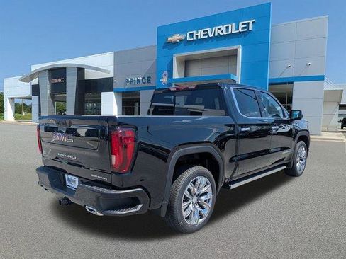 New 2026 GMC Sierra 1500 Denali w/ Denali Reserve Package AWD/4WD image 6