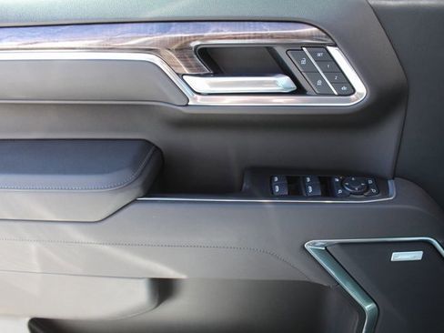 Used 2025 Chevrolet Silverado 1500 LTZ w/ LTZ Premium Texas Edition image 41