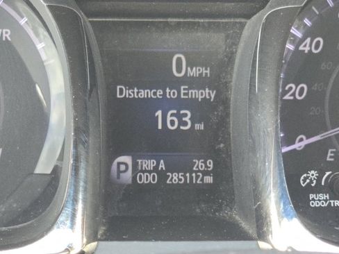 Used 2014 Toyota Avalon XLE Touring FWD image 16