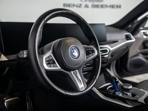 Used 2023 BMW i4 eDrive40 w/ M Sport Package image 15