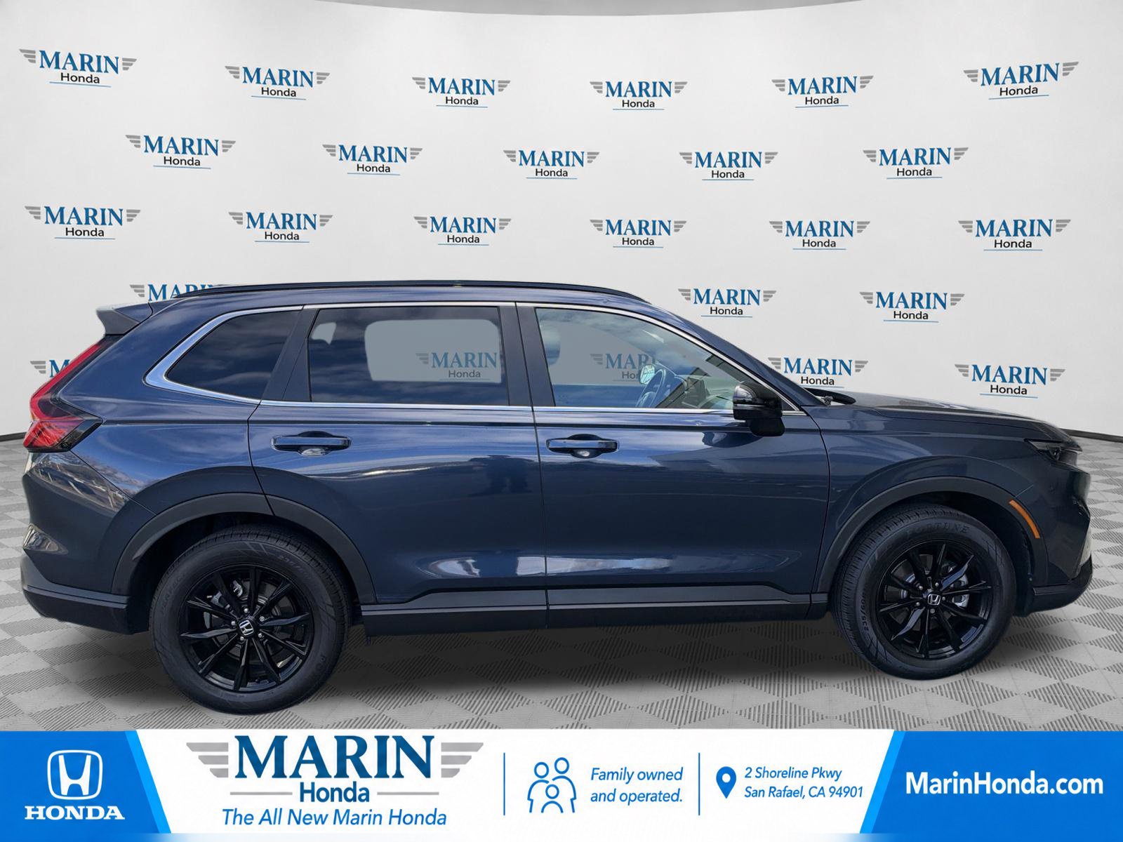 Used 2025 Honda CR-V Sport-L image 4