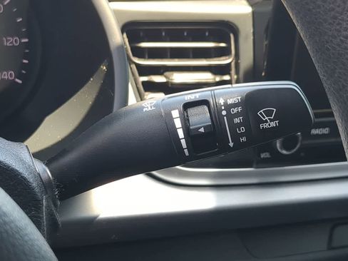 Used 2022 Kia Rio S FWD image 25