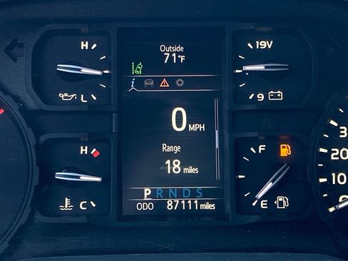 Used 2021 Toyota Tundra SR image 16