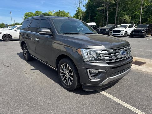 Used 2018 Ford Expedition Limited w/ Driver Assistance Package image 3