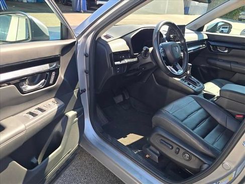 Used 2023 Honda CR-V EX-L image 6
