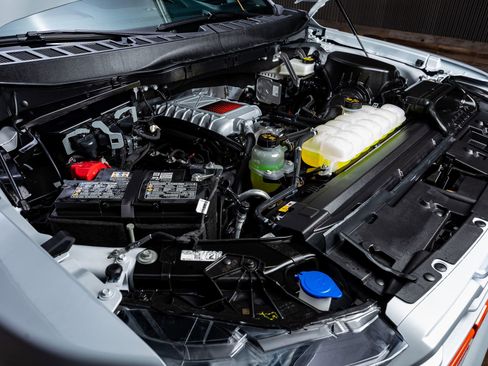 Used 2025 Ford F150 Raptor w/ Equipment Group 803A Raptor R image 41