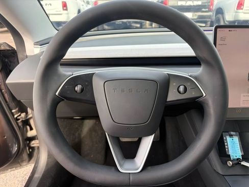 Used 2025 Tesla Model 3 Long Range AWD/4WD image 14