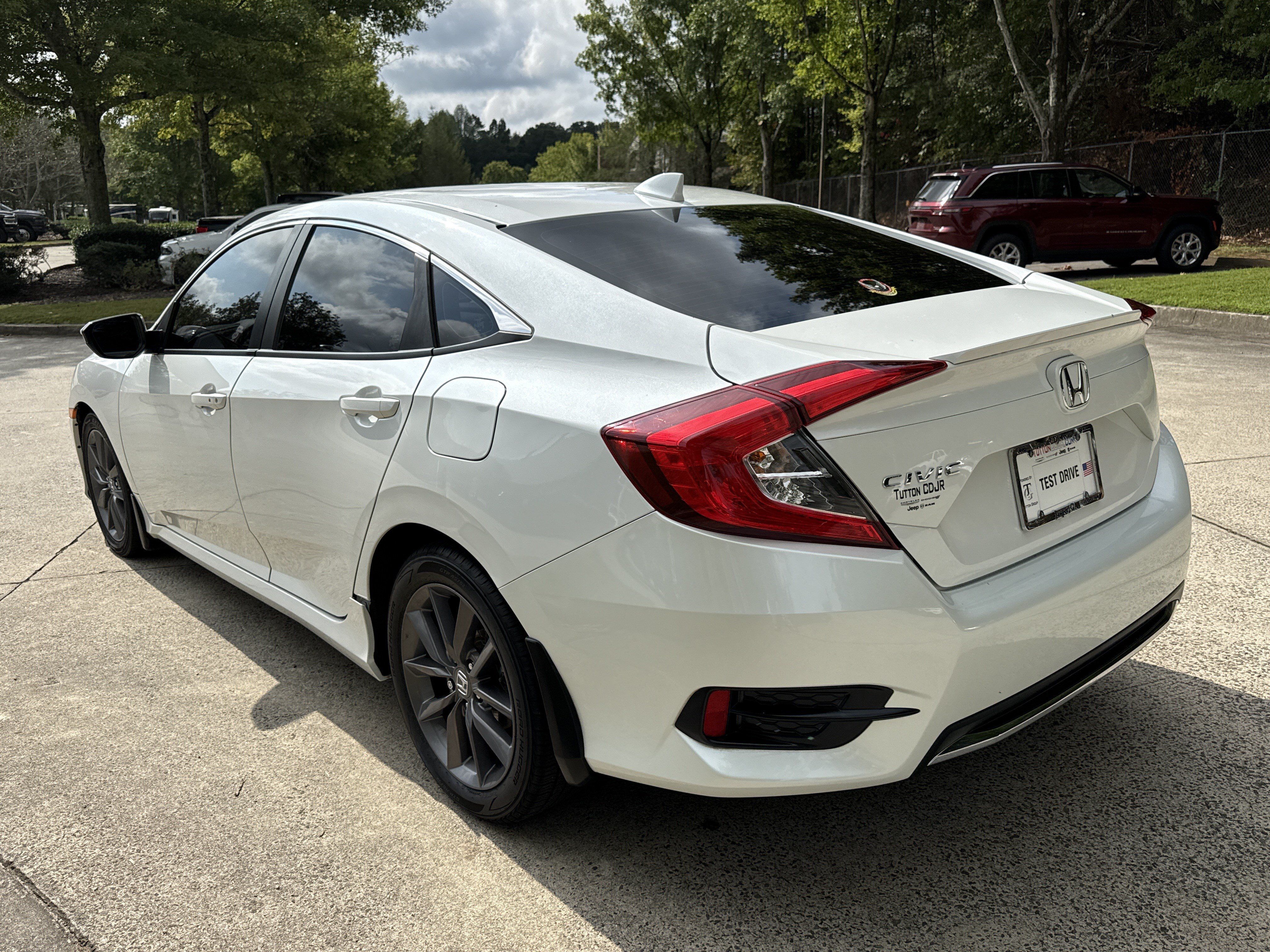 Used 2021 Honda Civic EX-L image 5