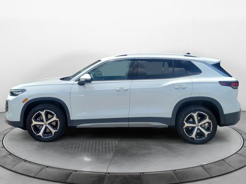 Certified 2026 Volkswagen Tiguan SE AWD/4WD image 4