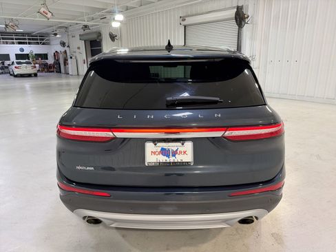 Used 2022 Lincoln Corsair Reserve w/ Equipment Group 201A image 27