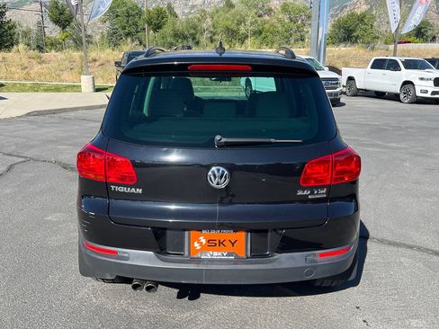 Used 2015 Volkswagen Tiguan SE AWD/4WD image 9