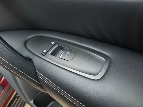 Used 2022 Nissan Armada Platinum w/ Captain's Chairs Package image 29