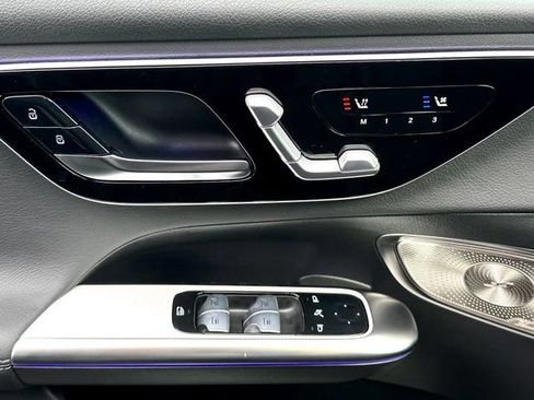 New 2026 Mercedes-Benz GLC 300 4MATIC image 32