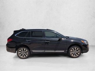 Used 2017 Subaru Outback 2.5i Touring AWD/4WD video 4