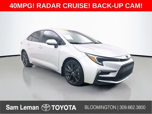 Used 2024 Toyota Corolla SE image 1