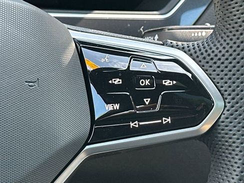 Certified 2024 Volkswagen Tiguan SE R-Line image 26