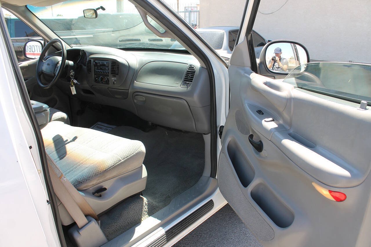 Used 1998 Ford F150 XLT RWD image 22