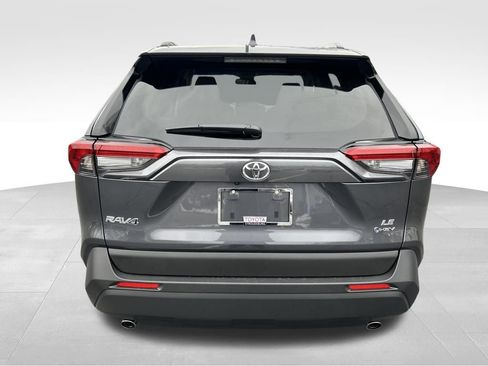 New 2025 Toyota RAV4 LE image 4
