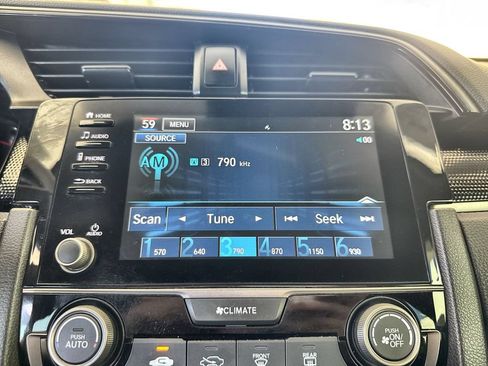 Used 2021 Honda Civic Sport image 5