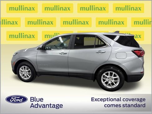 Used 2024 Chevrolet Equinox LT w/ Driver Convenience Package image 11