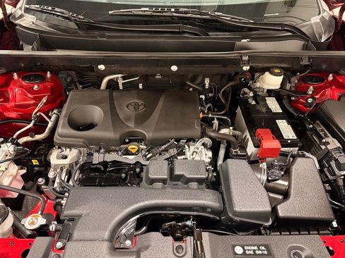 Used 2023 Toyota RAV4 XLE w/ Convenience Package FWD image 11