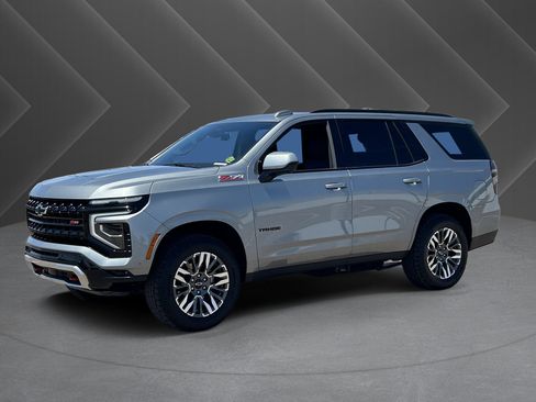 Used 2025 Chevrolet Tahoe Z71 AWD/4WD image 36