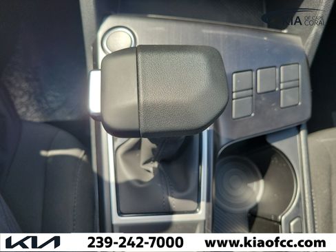 New 2026 Kia Sportage LX FWD image 28
