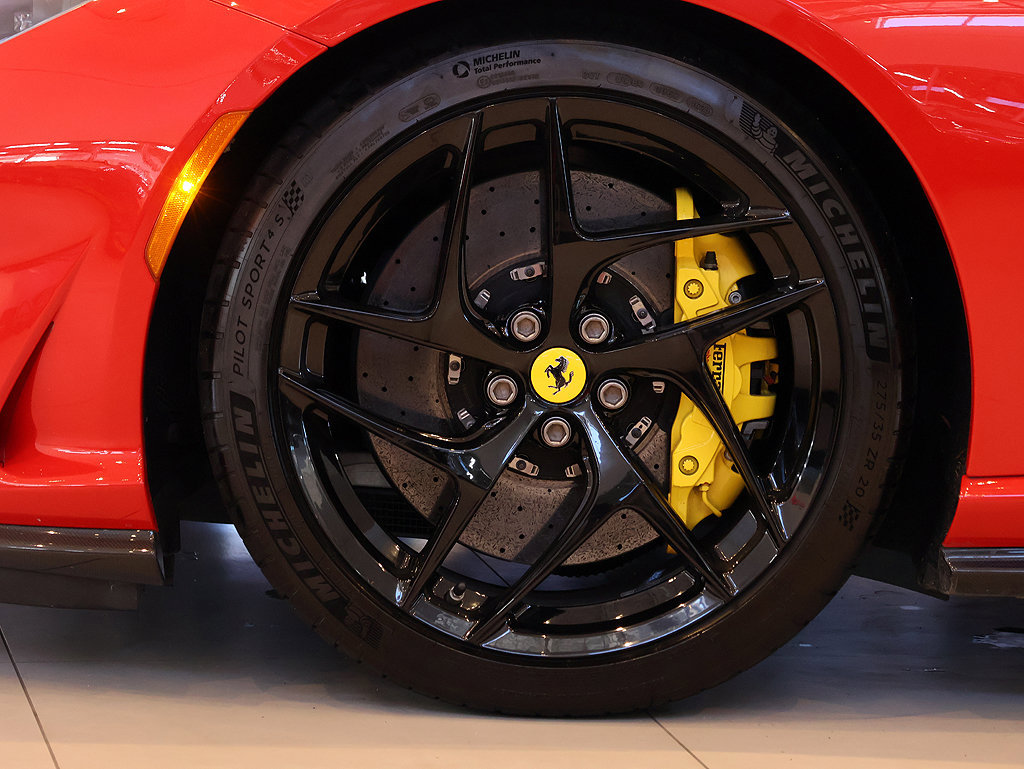 Certified 2018 Ferrari 812 Superfast RWD image 44