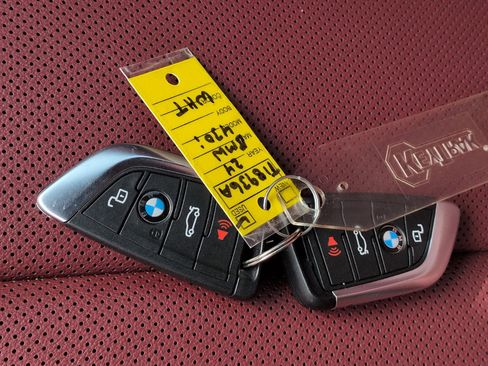 Used 2024 BMW 430i Coupe w/ M Sport Package image 33