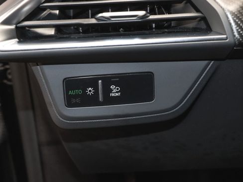 Used 2024 Audi e-tron GT Prestige w/ Prestige Package image 30