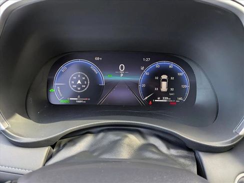 Used 2024 Toyota Highlander Limited image 11