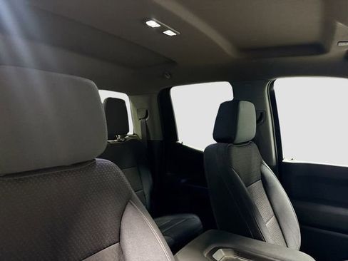 Used 2019 Chevrolet Silverado 1500 Custom w/ Custom Convenience Package AWD/4WD image 26