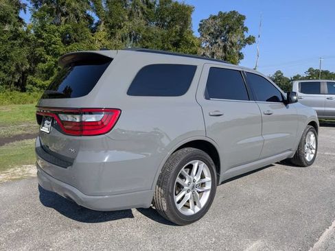 Used 2024 Dodge Durango R/T RWD image 3