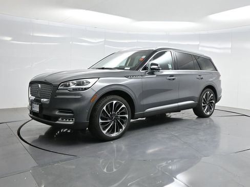 Used 2023 Lincoln Aviator Reserve w/ Equipment Group 201A AWD/4WD image 62