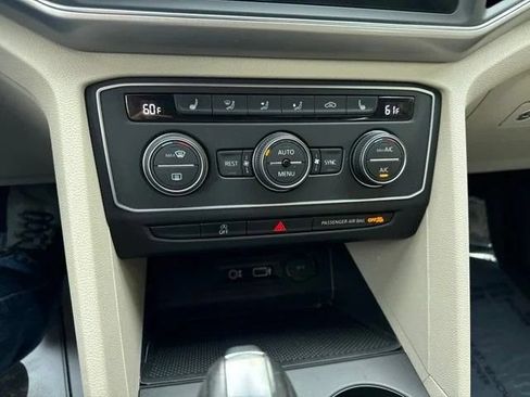 Used 2019 Volkswagen Atlas SE w/ Towing Package FWD image 29