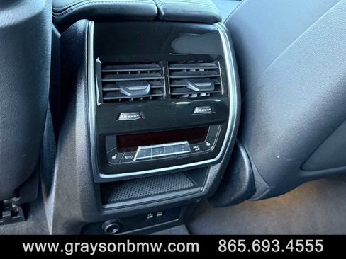 Used 2024 BMW X5 xDrive50e image 32