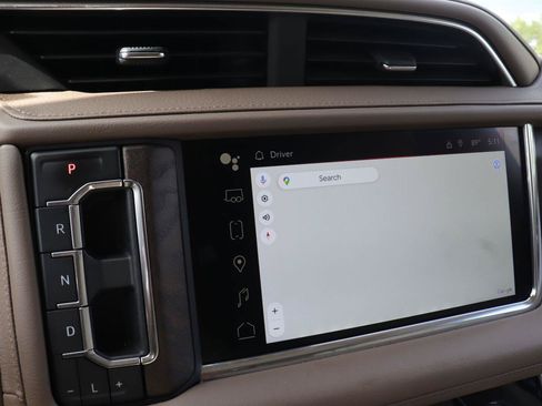 Used 2024 GMC Yukon XL Denali RWD image 35