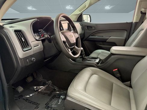 Used 2020 Chevrolet Colorado W/T w/ WT Convenience Package image 5