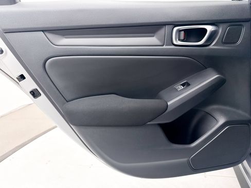 Used 2023 Honda Civic Sport image 26