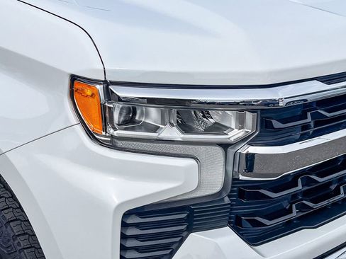 Used 2026 Chevrolet Silverado 1500 LT w/ Z71 Off-Road Package image 7