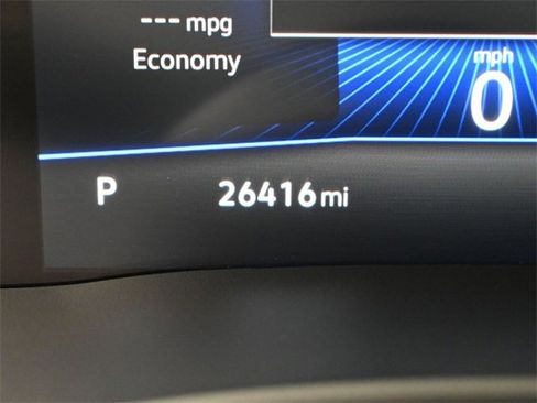 Used 2023 Volkswagen Atlas Cross Sport SE image 19