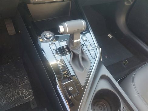 New 2026 Kia Niro EX image 27