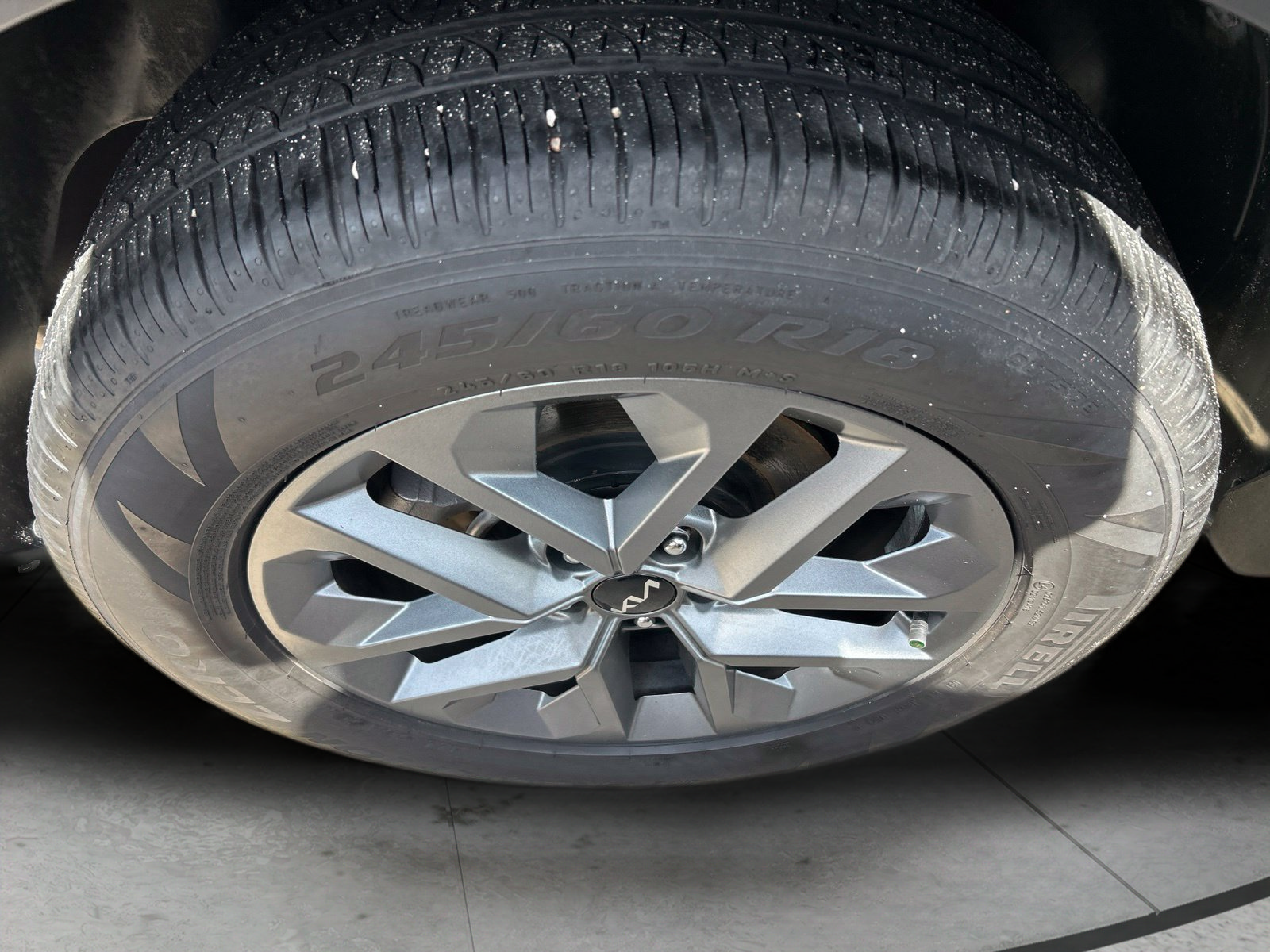 Used 2025 Kia Telluride LX FWD image 45