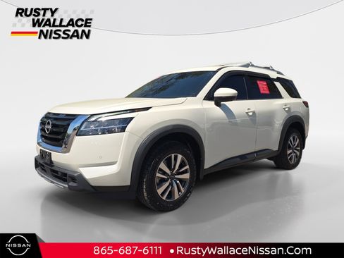 Certified 2023 Nissan Pathfinder SL AWD/4WD image 1