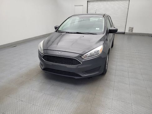 Used 2018 Ford Focus SE FWD image 15