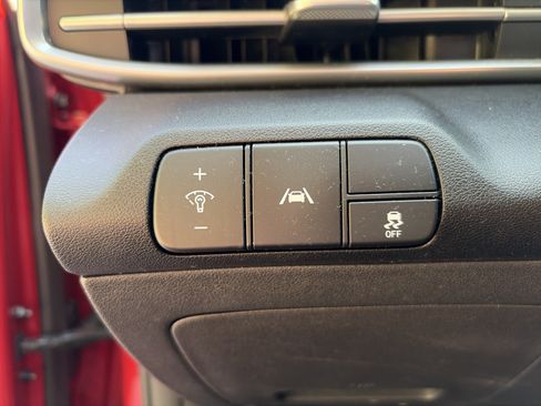Used 2021 Hyundai Elantra SEL w/ Convenience Package FWD image 24