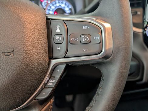 Used 2026 RAM 2500 Big Horn AWD/4WD image 17