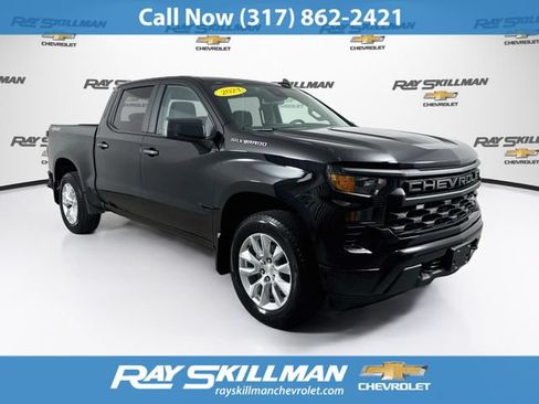 Used 2024 Chevrolet Silverado 1500 Custom AWD/4WD image 1